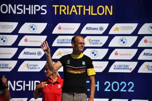 Christhard Henning bei der Siegerehrung im Olympiapark. (Foto: DTU/Petko Beier)