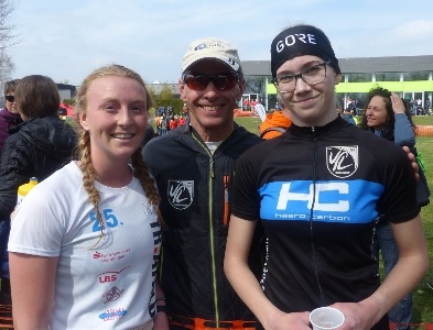 Janet Wohlfarth, Mike Preuss und Marisa Soldner freuen sich über die guten Ergebnisse in Mengen. (Foto: Peter Mayerlen)