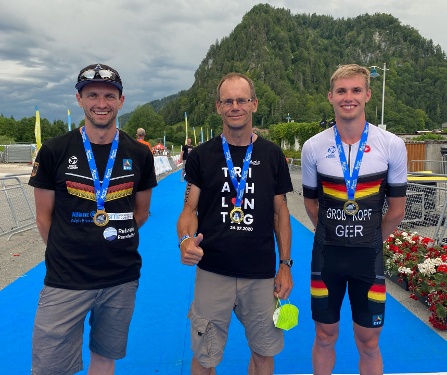 Die drei Europameister des VfL (v.l.) Oskar Klein, Christhard Henning und Julian Großkopf. (Foto: Mike Preuss)