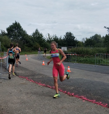 Elisa Kühn auf dem Weg zu Platz vier bei der DM in Goch. (Foto: Johannes Fröhlinger)