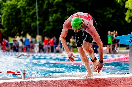 https://www.triathlon-vfl-waiblingen.de/content/igal/20250529_a1_triawn_0130-LAAUGU-L-1931.jpg